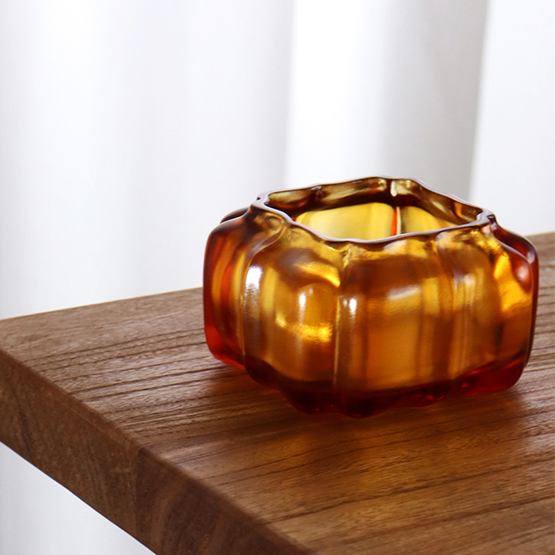 Pote de água em formato de abóbora de cristal roxo