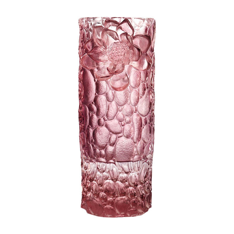 Vaso de vidro rosa roxo com textura de seixo