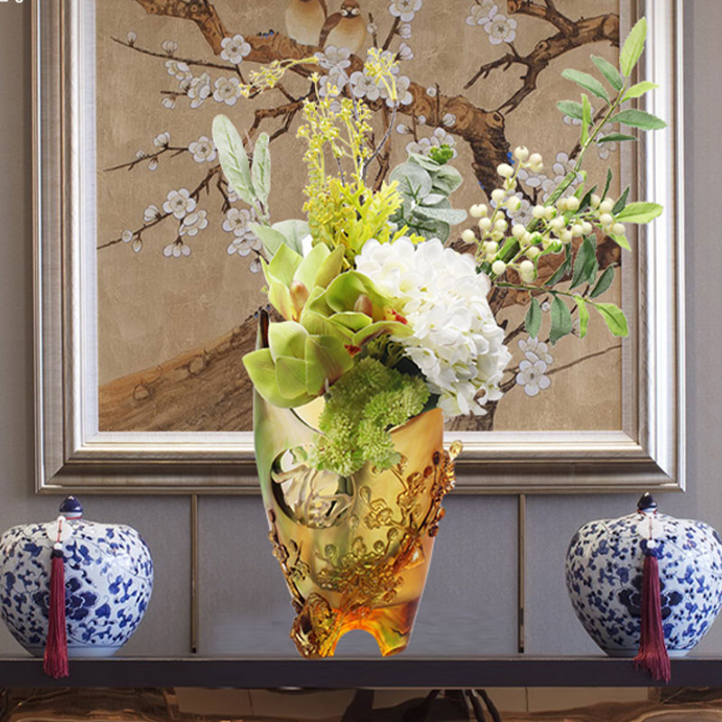 Decoração para casa Vaso de vidro âmbar com design esculpido em flor de ameixa