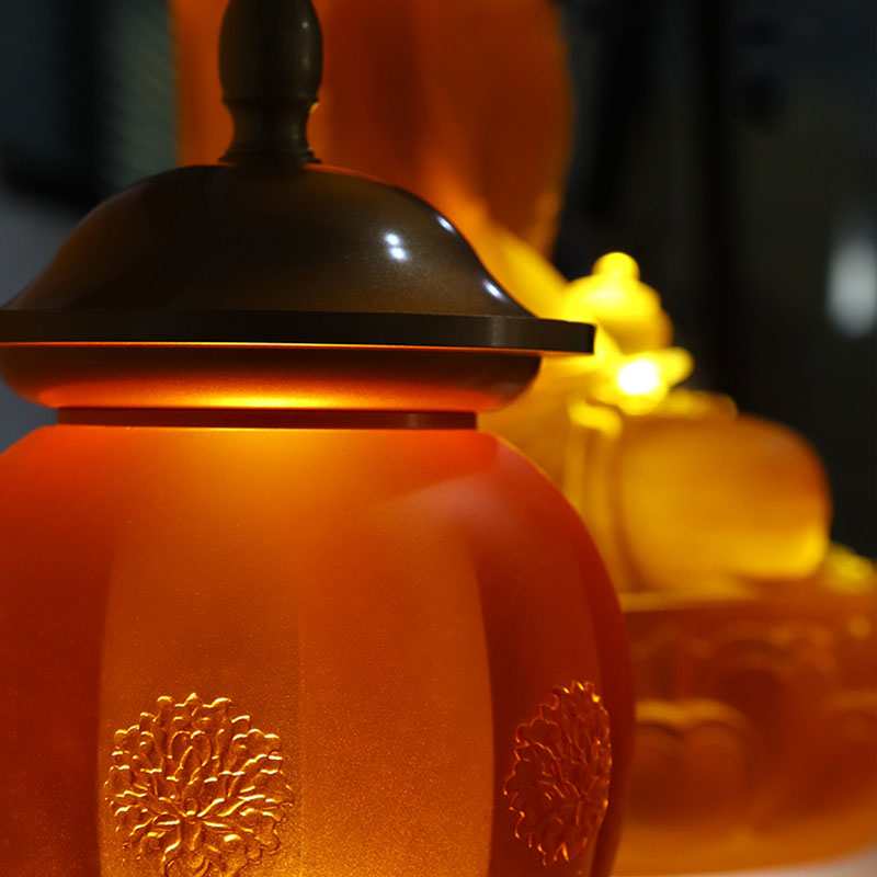 Conjunto de ofertas de vidro dourado de altar budista série 