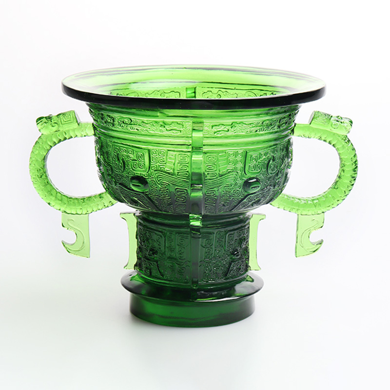 Tripé chinês com alça de orelhas de dragão e padrão de espinhos